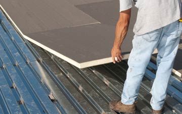 benefits of insulating Tarfside flat roofing