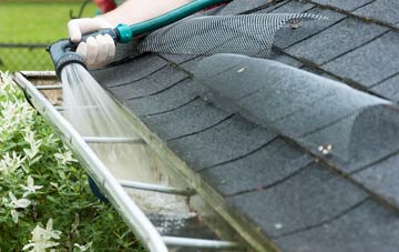 Tarfside gutter cleaning costs